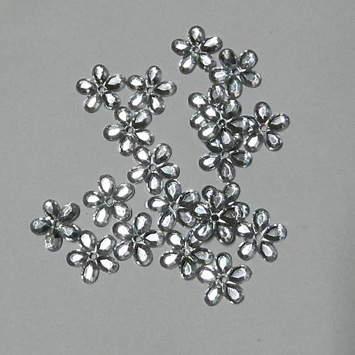 Iný materiál - 12mm Našívacie kamienky kvietky(20ks) (kryštál) - 16248275_