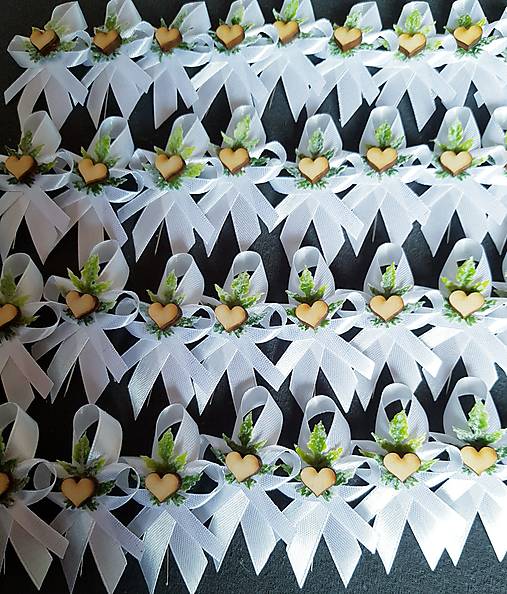 Svadobné pierka - biele svadobné pierka so zeleným lístkom - 16253009_