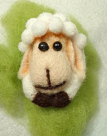 Brošne - Plstená brošňa ovce - 16252620_