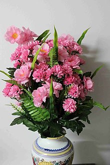 Iný materiál - Kytica s ružovými kvetmi čerešne 50cm - umelohmotná dekorácia - 16255998_