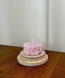 Darčeky pre svadobčanov - Svadobná sviečka - kruh s ružičkami - 16254995_