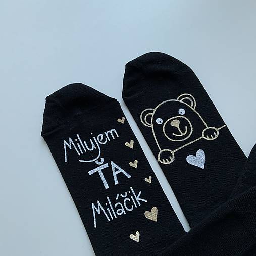 Zamilované maľované ponožky s nápisom: “Milujem Ťa / (Miláčik/ obrázok macka :)"- čierne)