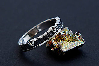 Prstene - Celodĺžkový prsteň so vzorom Stargate - 16256663_