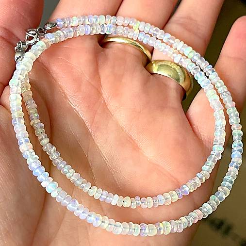 Ethiopian Opal Rondelle Necklace AG925 / Náhrdelník prírodný dúhový etiópsky opál E005