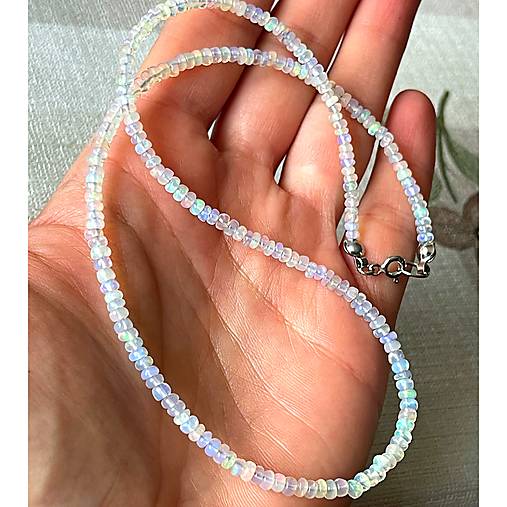 Ethiopian Opal Rondelle Necklace AG925 / Náhrdelník prírodný dúhový etiópsky opál E005