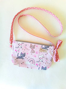 Detské tašky - Detská kabelka Mačičky na ružovej - 16263378_