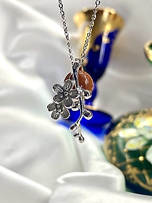 Náhrdelníky - Strieborný 925 náhrdelník čerešňové kvety - 16264211_