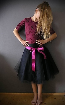 Sukne - Kolová tylová sukně ..black - 16266547_