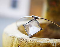 Náhrdelníky - Nerezový náhrdelník... " Crystal pyramid " - 16269851_