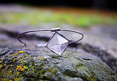 Náhrdelníky - Nerezový náhrdelník... " Crystal pyramid " - 16269853_