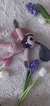 Hračky - Malý ružový zajko - 16268583_