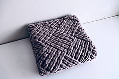 Detský textil - Ručne pletená puffy deka cik-cak - 16273289_