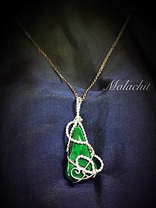 Náhrdelníky - náhrdelník s malachitom - 16272767_