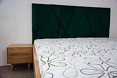 Nábytok - Dubová posteľ s čalúneným čelom - 16273975_