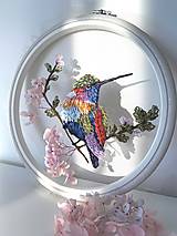 Obrazy - Vysívaný obraz kolibrik. Stabilizované kvety. Orchidea - 16271802_