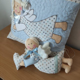 Úžitkový textil - Vankúš s anjelom quiltovaný  (Modrá dievča) - 16275035_