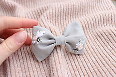 Ozdoby do vlasov - Vyšívané mašličky Šalvia ♡ (ruže) - 16274623_