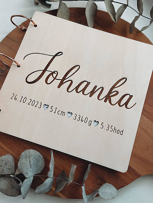 Papiernictvo - Detský drevený fotoalbum simple personalizovaný - 16278938_