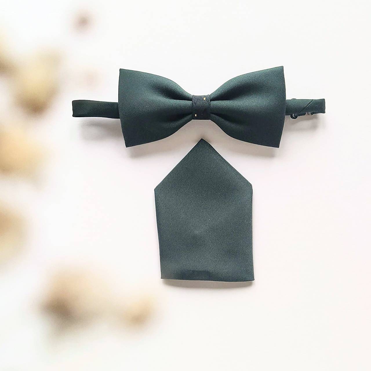 Motýlik tmavozelený