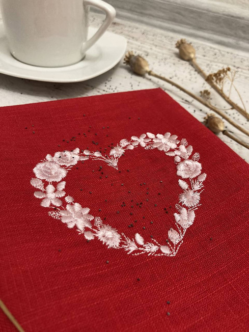 Úžitkový textil - Valentínska Ľanová utierka ,,SRDCE" - 16284964_