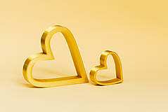 Dekorácie - Zlaté dekoračné srdce - 16291165_
