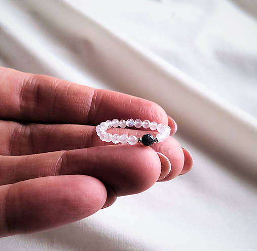 Prstene - Prsteň*zafír*mesačný kameň*tenký*Ag - 16289014_