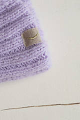 Dámska ručne pletená čiapka "LUNA" (Fialová)
