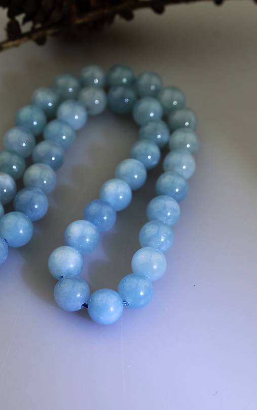 Minerály - akvamarín korálky 8mm -polšnúra - 16297552_