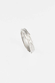 Prstene - Strieborný prsteň lamellae (44 - Strieborná) - 16300017_
