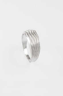 Prstene - Strieborný prsteň lamellae - 16303374_