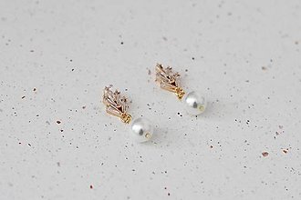 Náušnice - Svadobné perlové náušnice  (Zlatá) - 16305308_