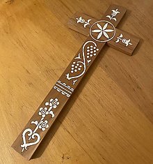Dekorácie - Svadobný detviansky drevený krížik - 16305047_