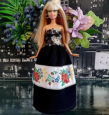 Hračky - Folklórne spoločenské šaty pre Barbie - 16307923_