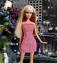 Hračky - Elegantné šaty pre Barbie - 16307933_