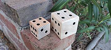 Hračky - Hracia kocka z dreva - 16311326_