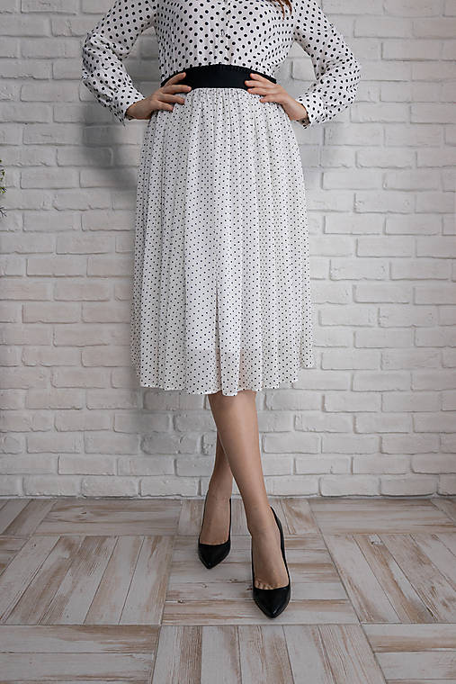 Biela bodkovaná šifónová sukňa