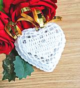 Dekorácie - Valentínske závesné srdiečko, biele, vzor 3 - 16314793_