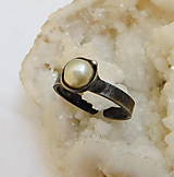 Prstene - Prsteň s perlou ^RUPA^ - 16318289_
