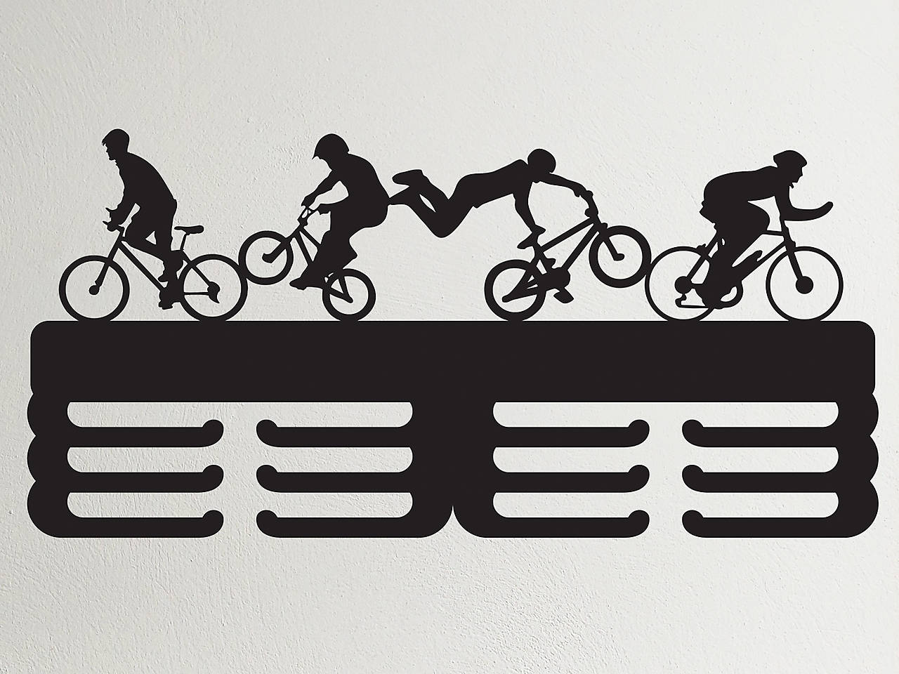 Vešiak na medaily CYKLISTIKA 45cm MAĽOVANÝ