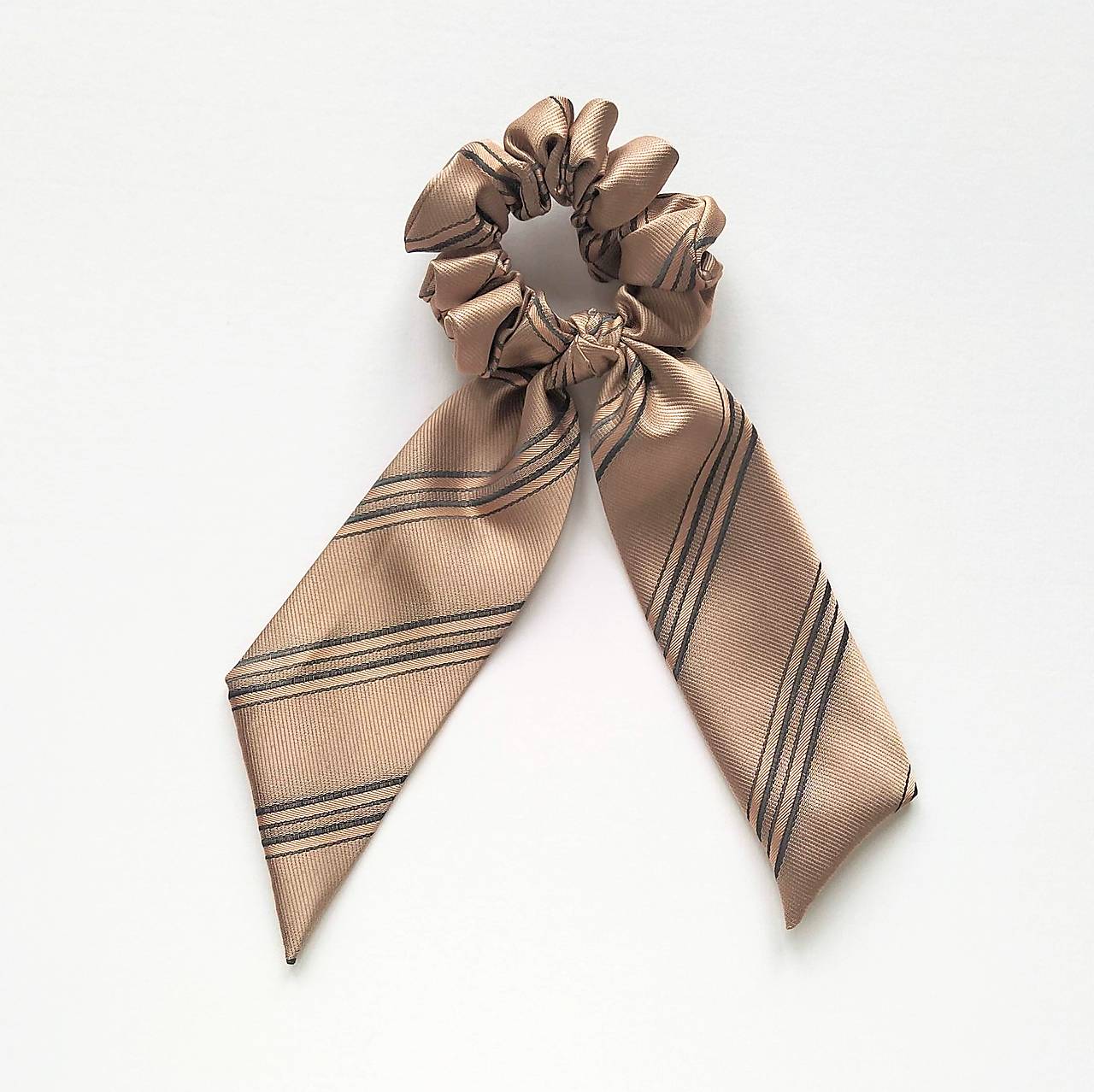 Maxi scrunchie (Pudrová)