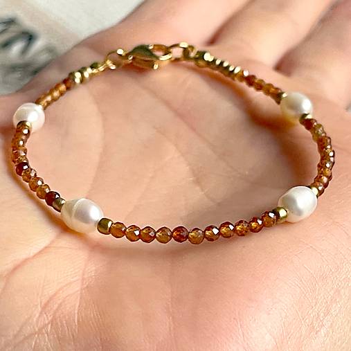 Luxury Garnet Hessonite and Pearls Bracelet Stainless Steel / Náramok Granát, perly E008