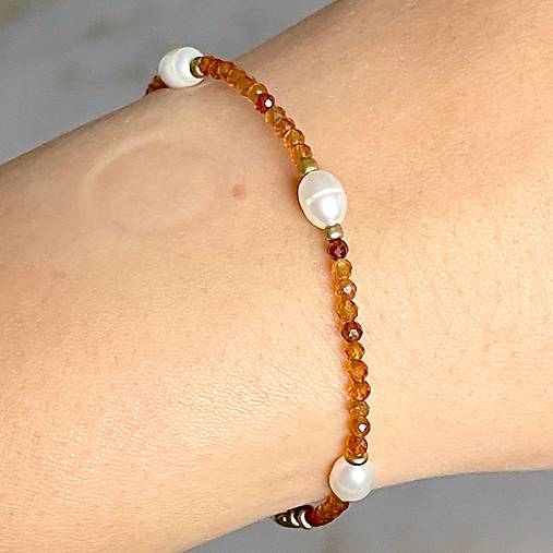 Luxury Garnet Hessonite and Pearls Bracelet Stainless Steel / Náramok Granát, perly E008