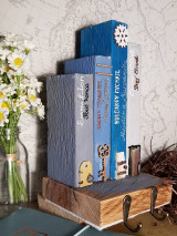 Dekorácie - Vešiaky na kľúče pre milovníkov kníh (Modrá) - 16325771_