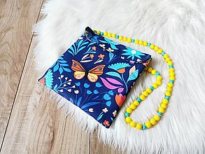 Detské tašky - Dievčenská crossbody kabelka (motýle s korálkami) - 16329217_