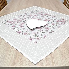 Úžitkový textil - CHANTAL - jemná romantika - kombinovaný štvorcový obrus 65x65cm - 16326595_