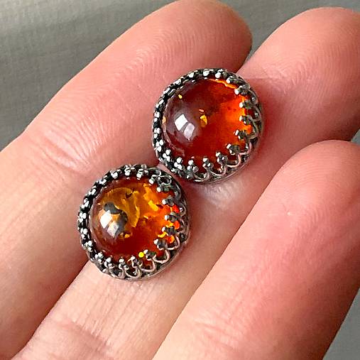 Amber Ag925 Stud Filigree Earrings / Strieborné filigránové náušnice s prírodným jantárom A0028