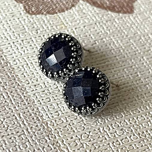 Sapphire Ag925 Stud Filigree Earrings / Strieborné filigránové náušnice s prírodným zafírom A0028