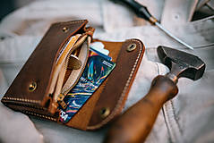 Peňaženky - Dámska kožená peňaženka (Oranžová + mosadz) - 16337428_