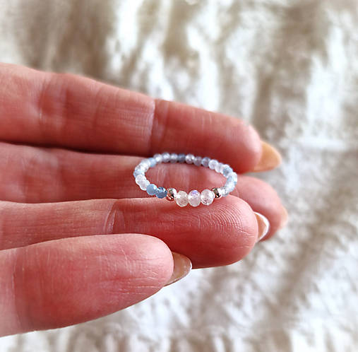 Prstene - Prsteň*akvamarín*mesačný kameň*tenký*Ag - 16335859_