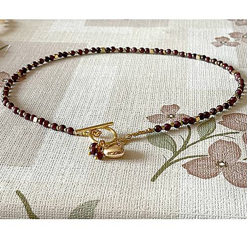 Luxury Garnet Necklace Heart Stainless Steel / Náhrdelník granát, prívesok srdce, oceľ E011